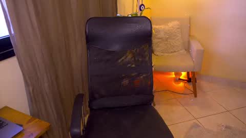 FLORAA online show from 9, 6, 2026