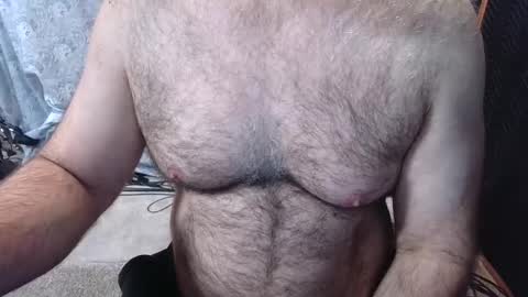 Snapshot of bobbyhill27b chatting on 5, 5, 2026 BobbyHill27b online show from 5, 5, 2026