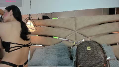 bonet_iris online show from 10, 6, 2026