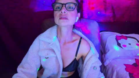 Brianna garnerr online show from 18, 6, 2026