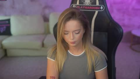 Diamonds Girls online show from 24, 5, 2026