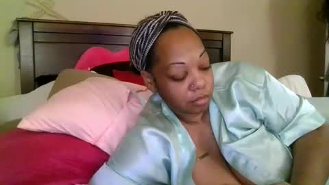 brownroundrenee online show from 7, 6, 2026