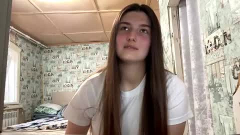 Mila online show from 19, 6, 2026
