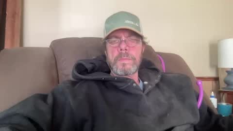 Snapshot of bushbeautician chatting on 19, 1, 2025 bushbeautician online show from 19, 1, 2025
