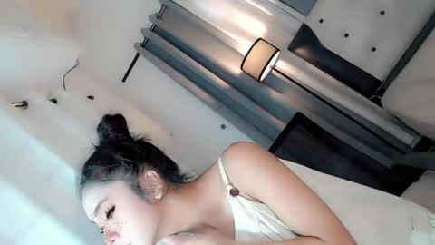 call_me_nina online show from 25, 5, 2026