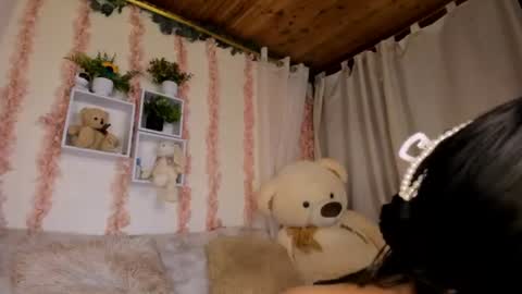 Camii Lopez online show from 9, 6, 2026