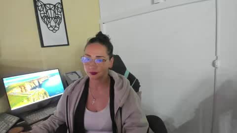 camila_bj online show from 13, 5, 2026