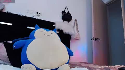 camila_torresss online show from 13, 6, 2026