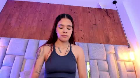 camilaa_smith_ online show from 22, 6, 2026