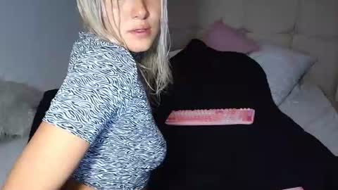 camilamarsh online show from 17, 6, 2026