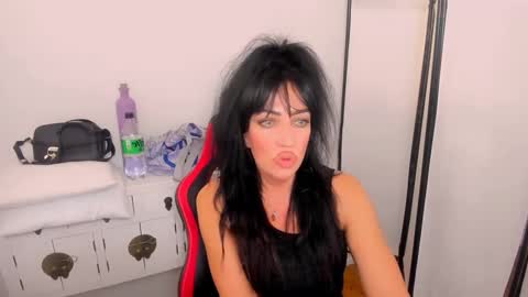 CamileEyes online show from 30, 12, 2024