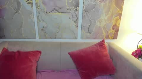 camilladreamer online show from 7, 6, 2026