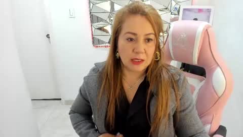 camixxx_m online show from 13, 6, 2026