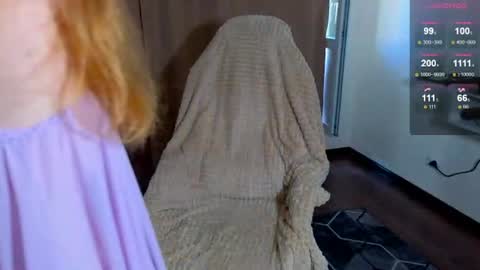 candy_flosse online show from 10, 6, 2026