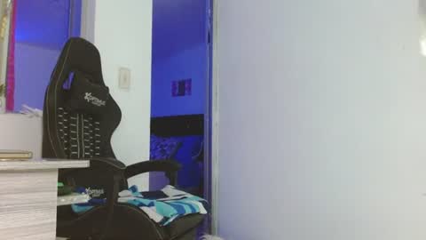 candy_giuliana21 online show from 13, 6, 2026