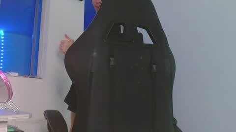 candy_giuliana21 online show from 24, 6, 2026