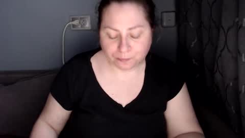 Laura online show from 10, 6, 2026