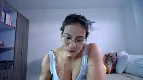 Candy Dowson online show from 16, 6, 2026