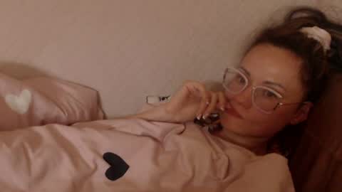 say meow and send tip  online show from 9, 6, 2026