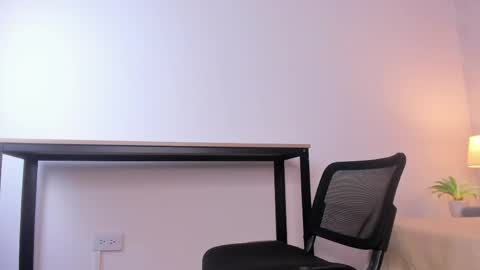  Caroline  online show from 16, 5, 2026