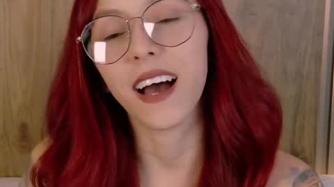Casandra  online show from 10, 6, 2026