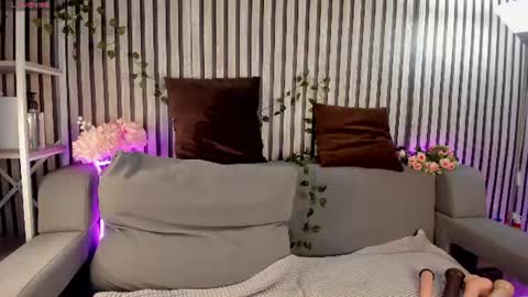 Casey sweeet online show from 18, 6, 2026