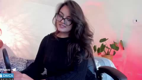 Snapshot of cash_vice chatting on 21, 7, 2026 caprice online show from 21, 7, 2026