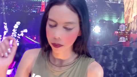 Queen Catalella online show from 5, 6, 2026
