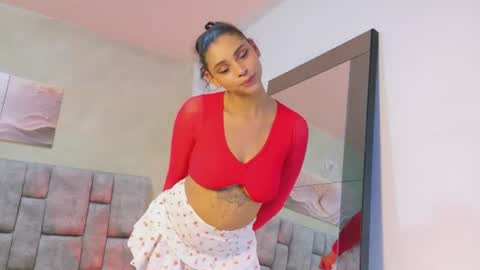 CHANELL SIN online show from 10, 6, 2026