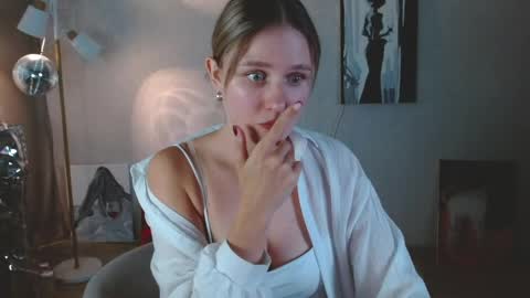 Michelle  online show from 10, 6, 2026