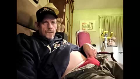 Snapshot of chevy69 chatting on 18, 5, 2026 chevy69 online show from 18, 5, 2026