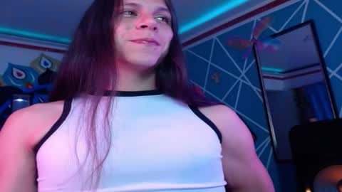 chico_explosivo online show from 7, 6, 2026