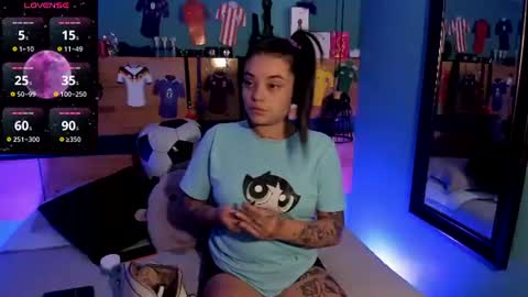 Chloeallennn  online show from 23, 6, 2026