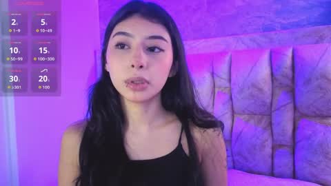 chloe_bluee_ online show from 9, 6, 2026