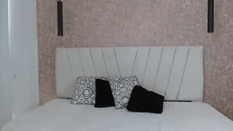 Abby 19 years online show from 15, 6, 2026