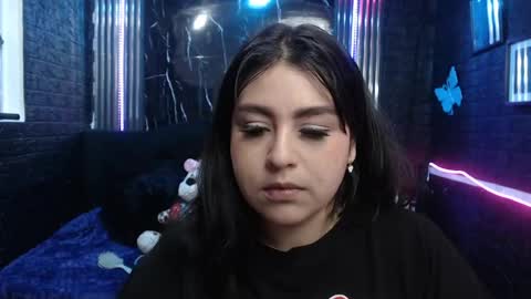 chloe_smith5 online show from 11, 6, 2026