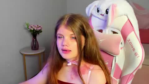 ChloeHalses online show from 16, 6, 2026