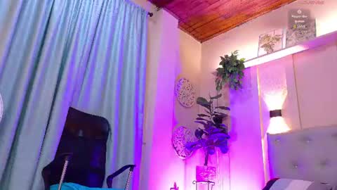 Chloe rosse online show from 20, 6, 2026