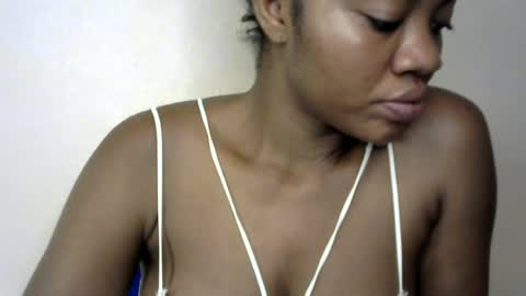 Snapshot of choco_bitch677 chatting on 19, 7, 2026 choco_bitch677 online show from 19, 7, 2026