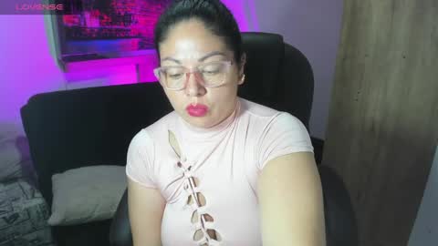 Snapshot of chocobunny_1 chatting on 16, 5, 2026 chocobunny_1 online show from 16, 5, 2026