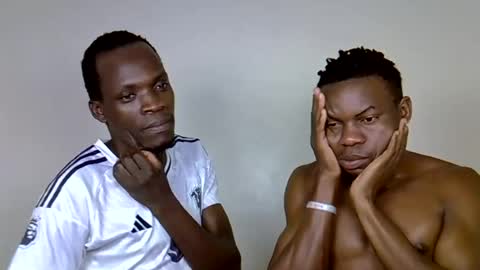 Snapshot of chocolateguys chatting on 8, 7, 2026 RonaldNicholas online show from 8, 7, 2026