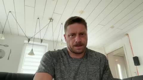 Chris online show from 12, 6, 2026