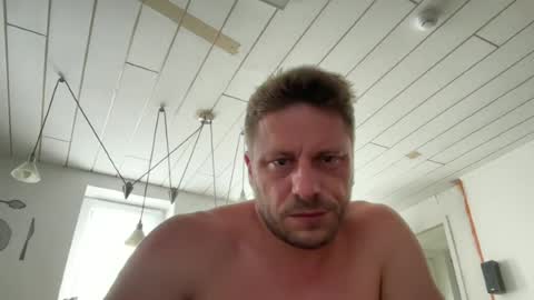 Chris online show from 21, 6, 2026