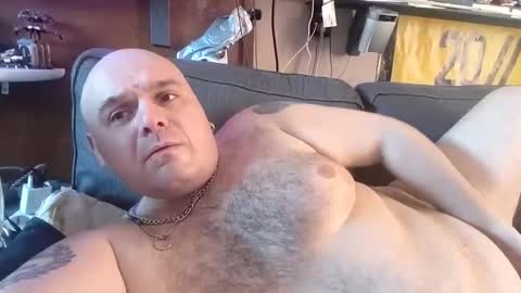 chubbyman44 online show from 25, 5, 2026