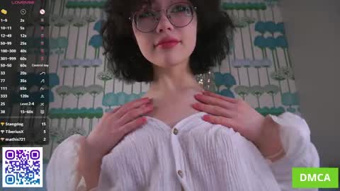 Snapshot of cinacandy chatting on 4, 6, 2026 L online show from 4, 6, 2026