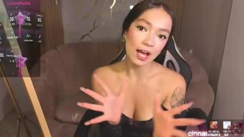 Snapshot of cinnamon_b chatting on 16, 6, 2026 Cinnamon online show from 16, 6, 2026