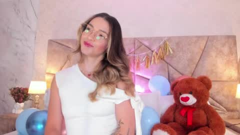 Clara del mar online show from 9, 6, 2026