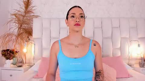 Clara del mar online show from 18, 6, 2026