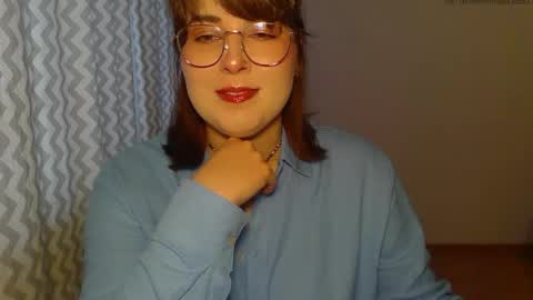 Clara online show from 27, 5, 2026