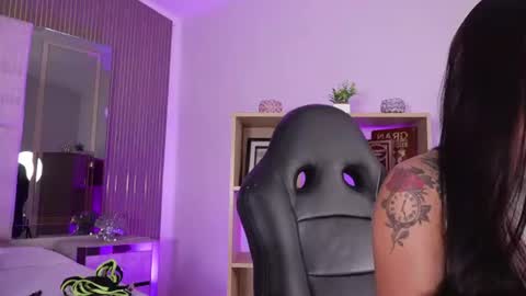 Cleo Adams online show from 18, 6, 2026
